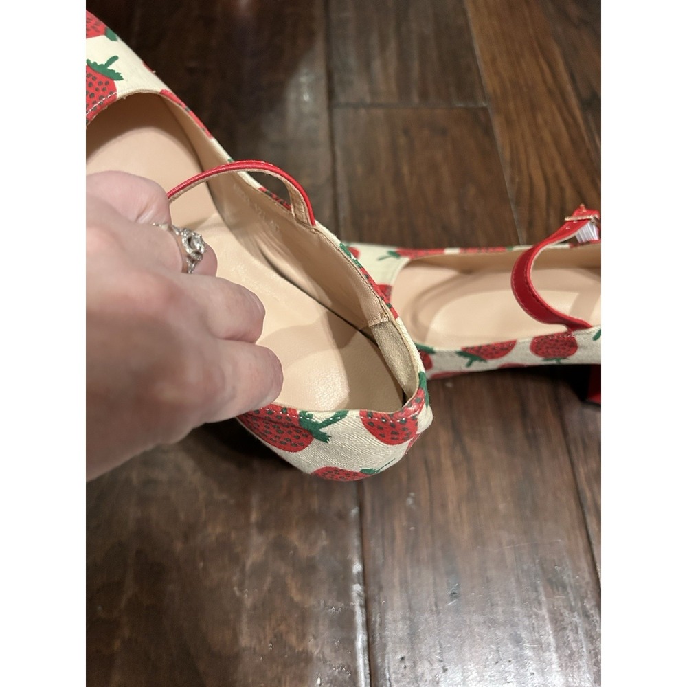 Strawberry Pattern Square Toe Chunky Heeled Mary Jane Pumps Sz 8 - Picture 8 of 12
